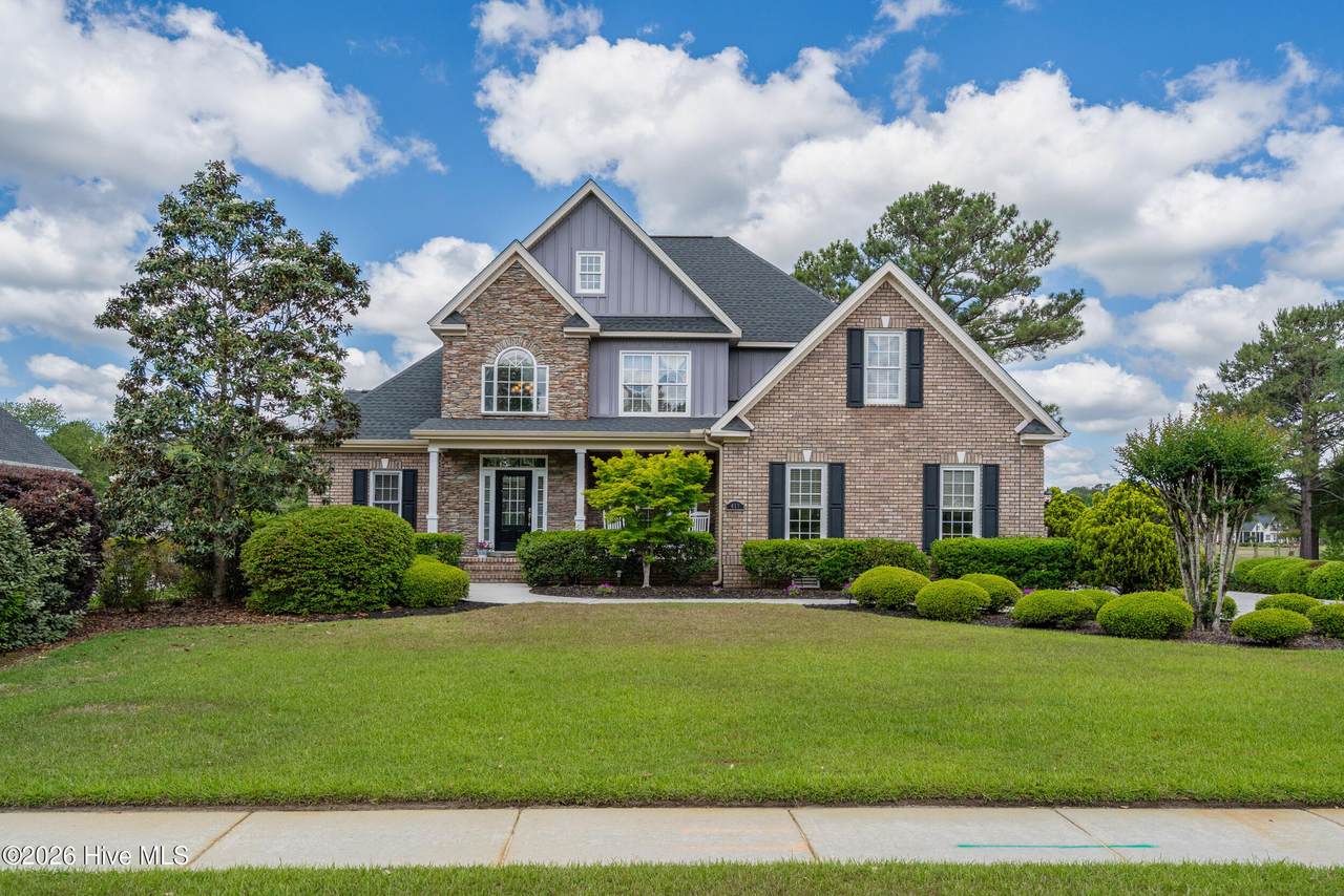 417 Crow Creek Drive - Photo 1