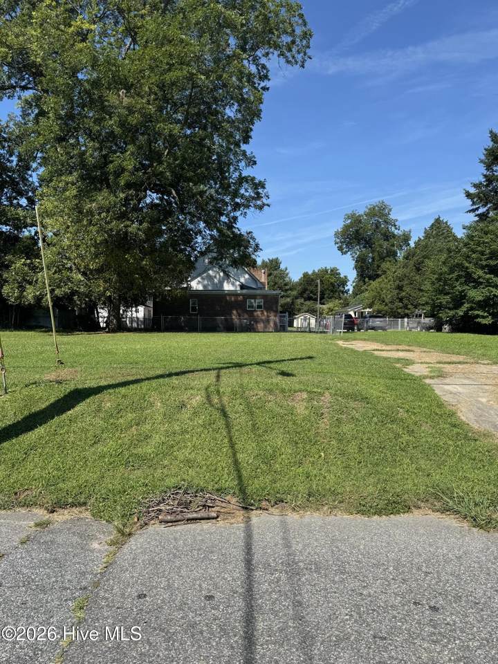 809 Herrington Road - Photo 1