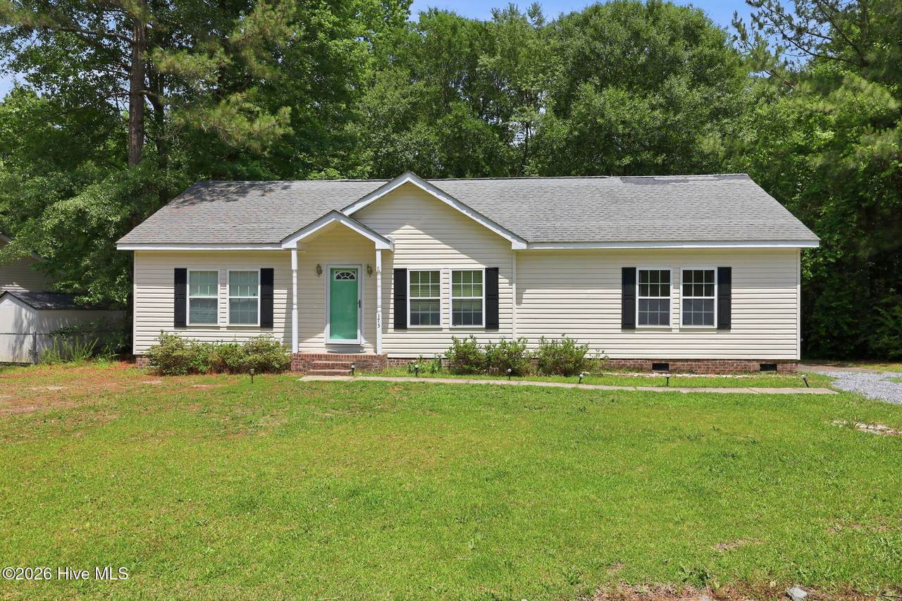 175 Country Walk Lane - Photo 1