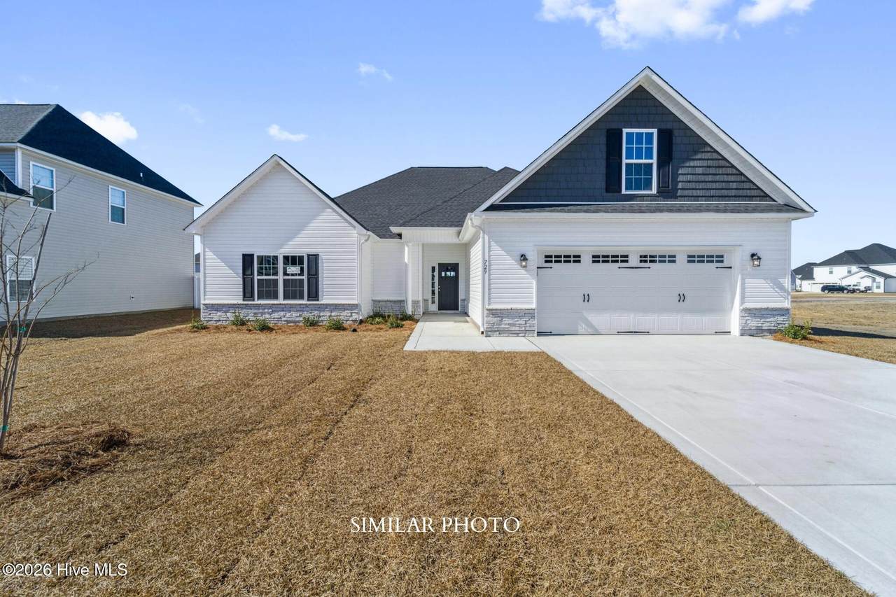 318 Black Hawk Drive - Photo 1