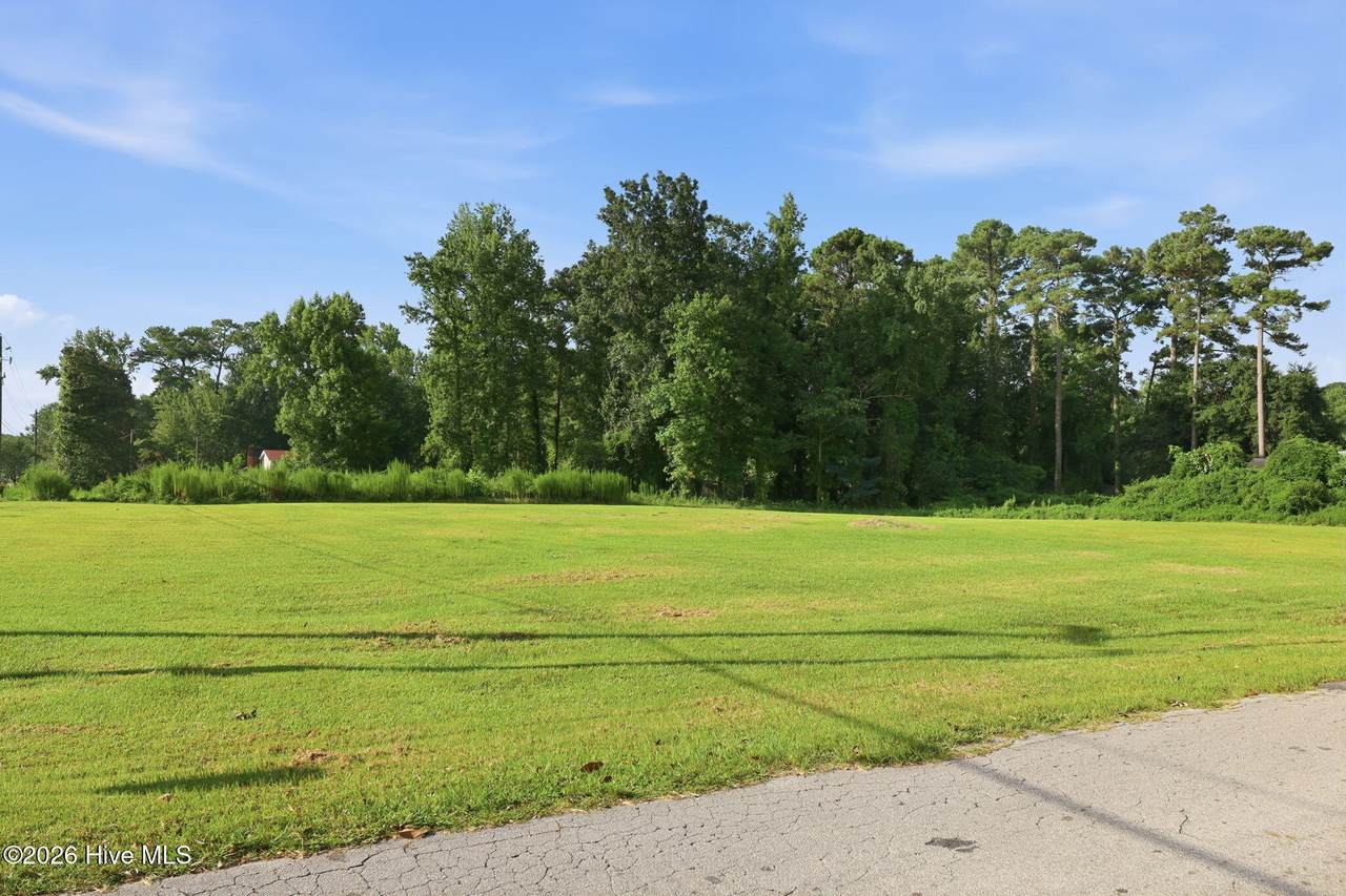 195 Creek Drive - Photo 1
