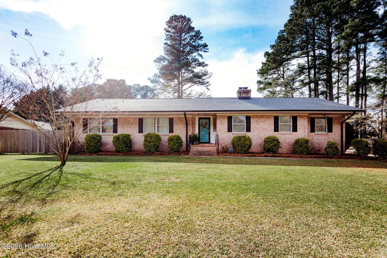 1109 Robin Hill Road - Photo 1