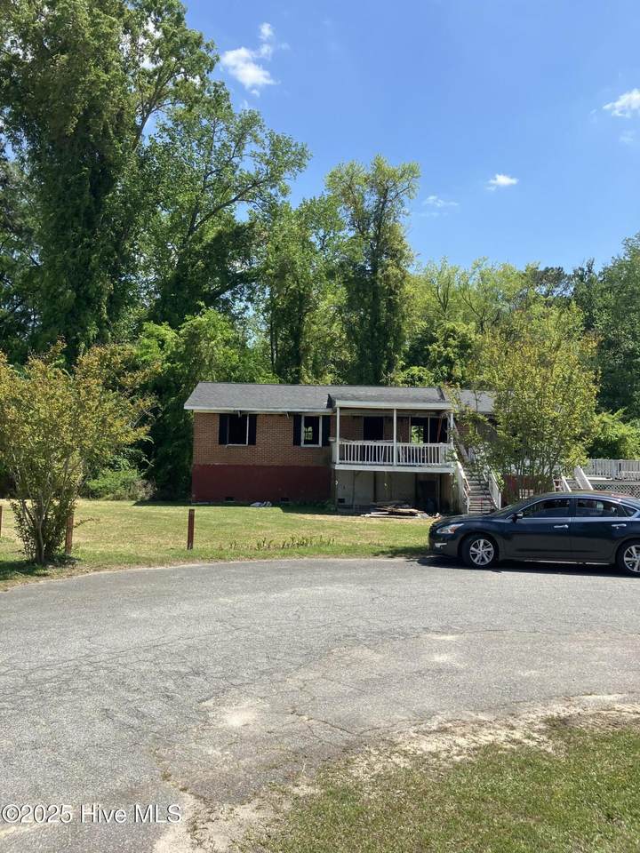 505 Washington Street - Photo 1