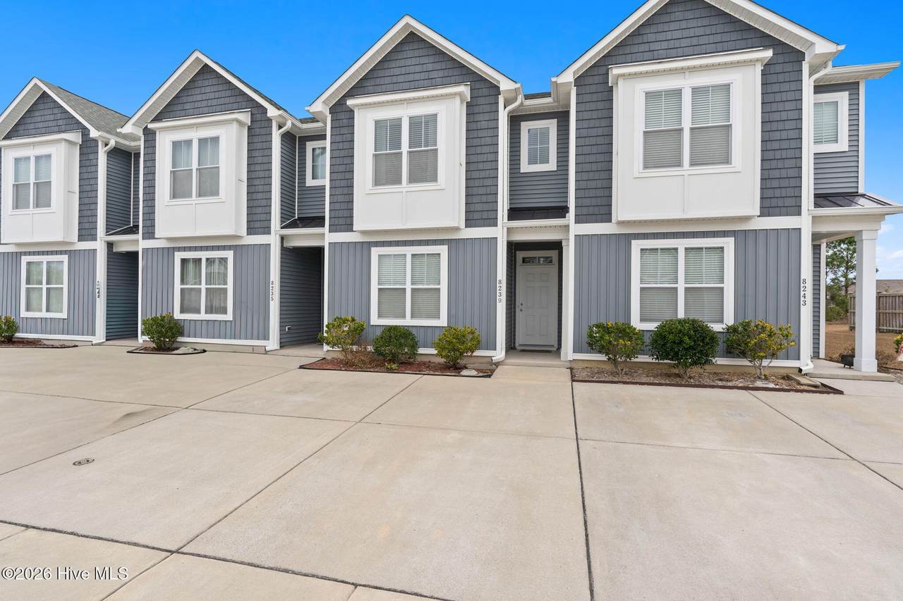 8239 Paramount Point - Photo 1