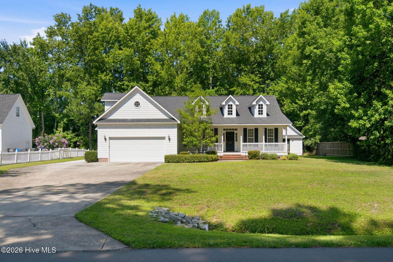 705 Scorpion Drive - Photo 1