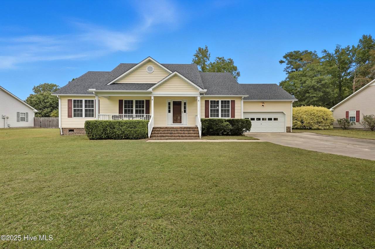 104 William Drive - Photo 1