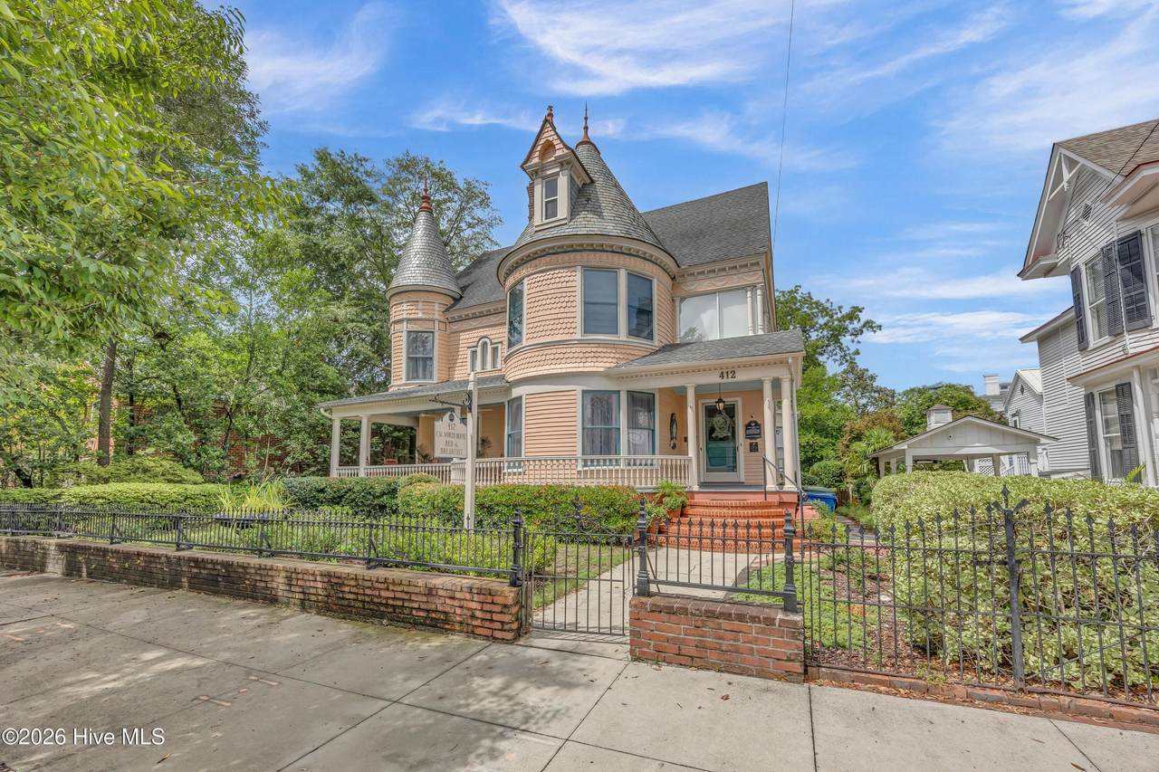 412 3rd Street - Photo 1