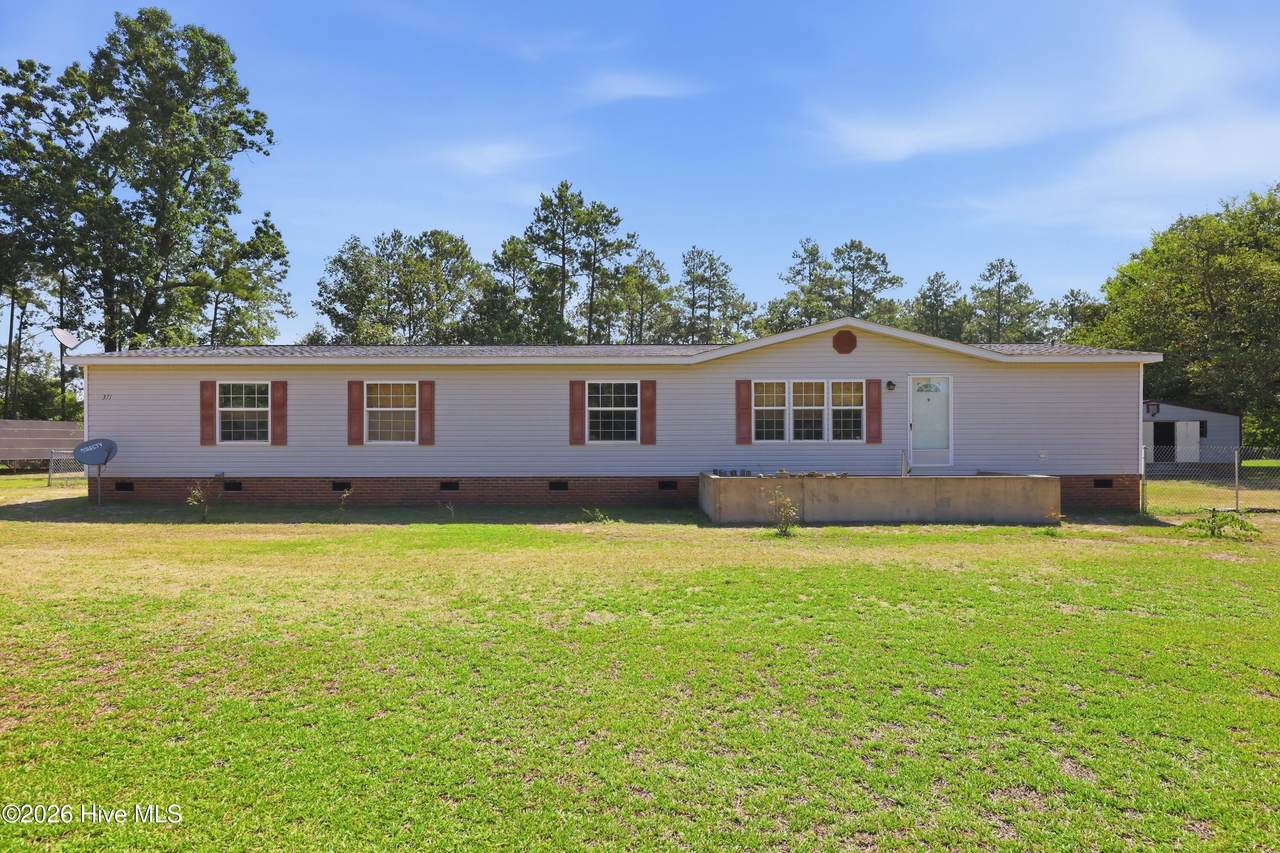 371 Maysville Lane - Photo 1
