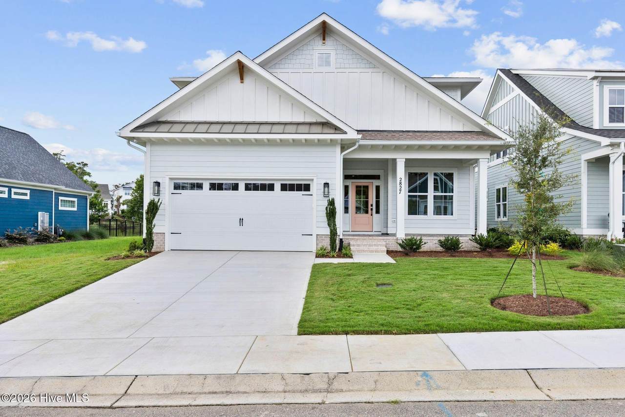2827 Salvador Way - Photo 1