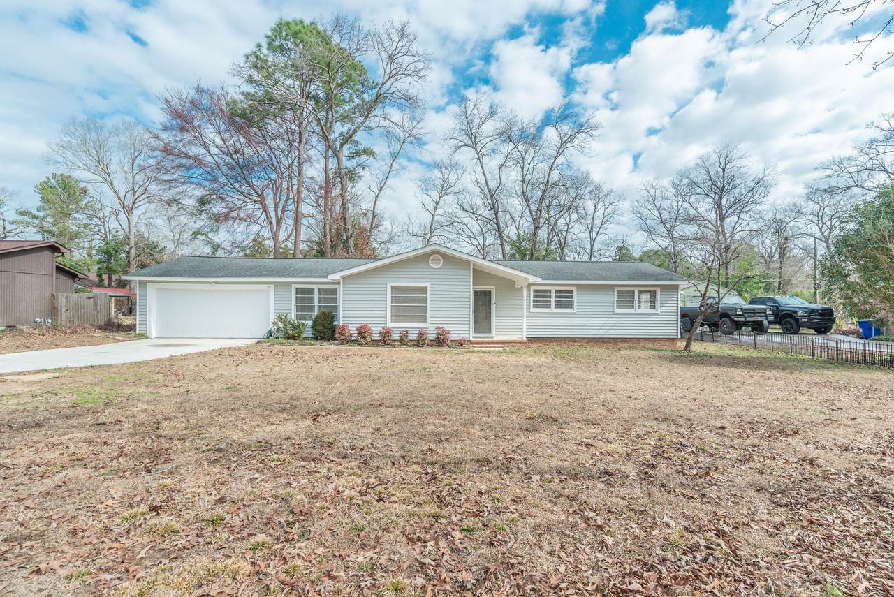 48 Vanderbilt Drive - Photo 1