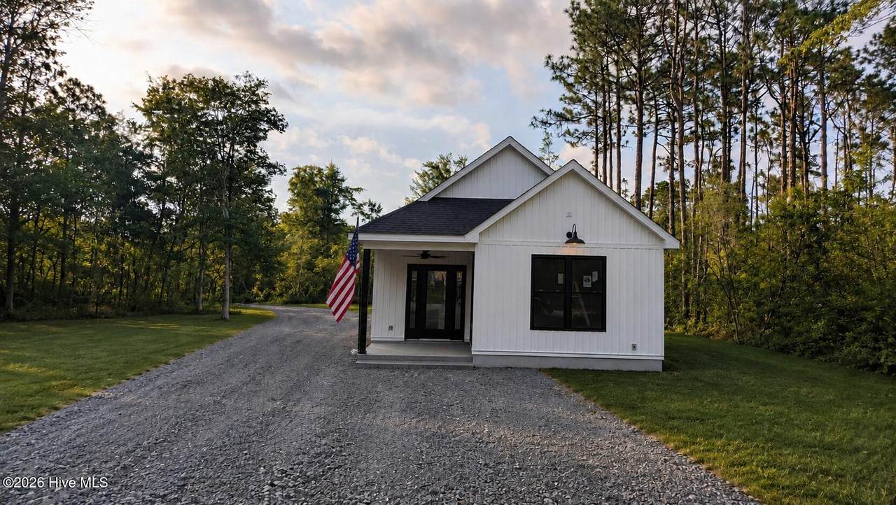 361 Sunset Road - Photo 1
