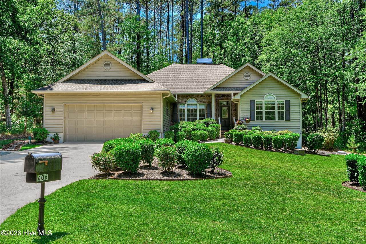 406 Charles Place - Photo 1