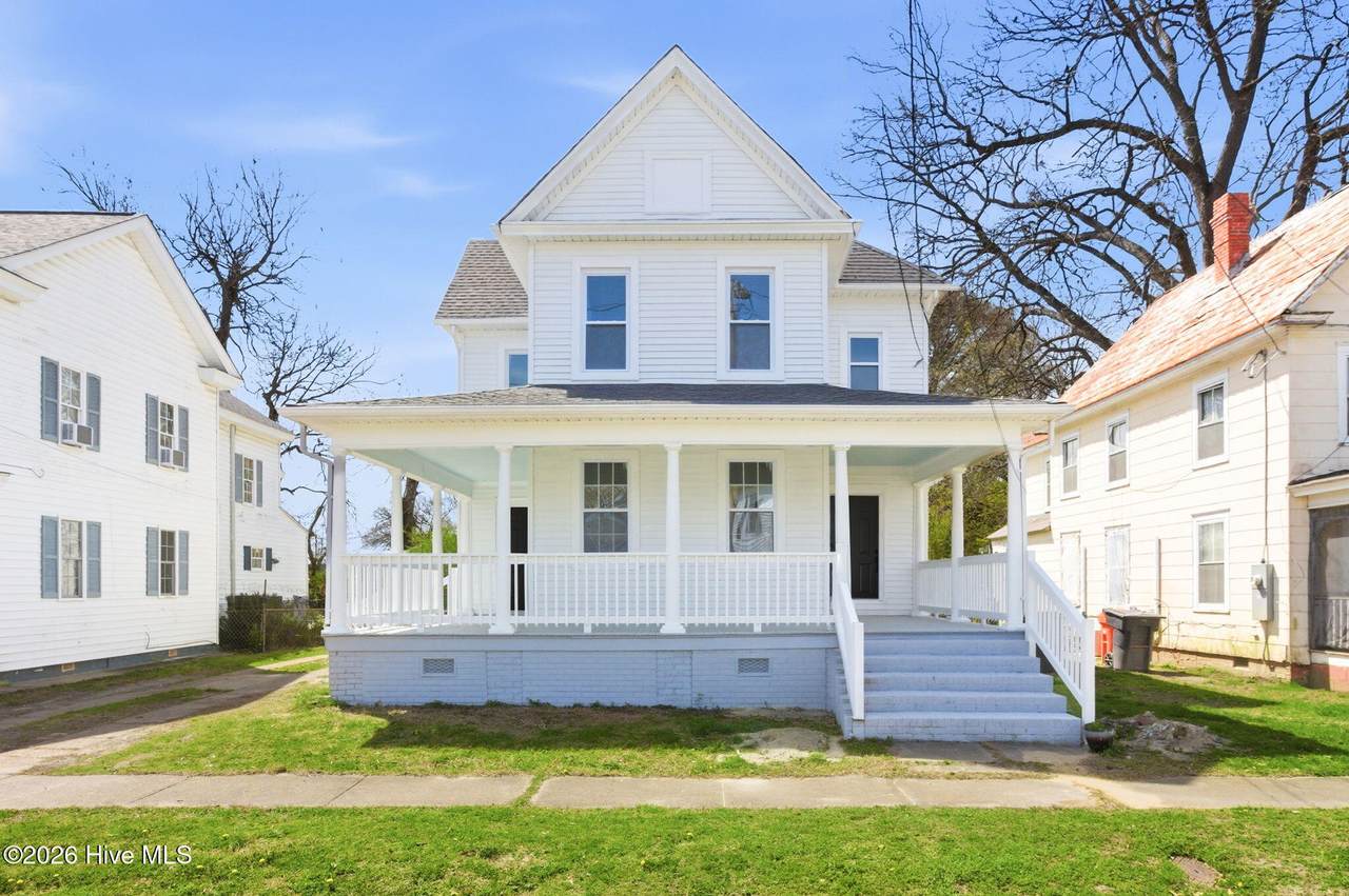 409 Burgess Street - Photo 1
