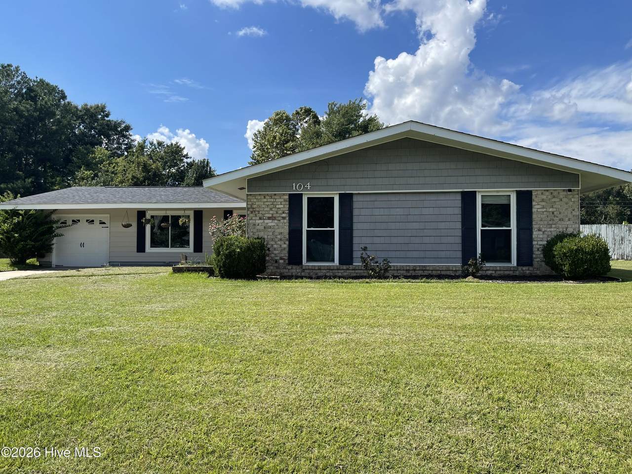 104 Timber Lane - Photo 1