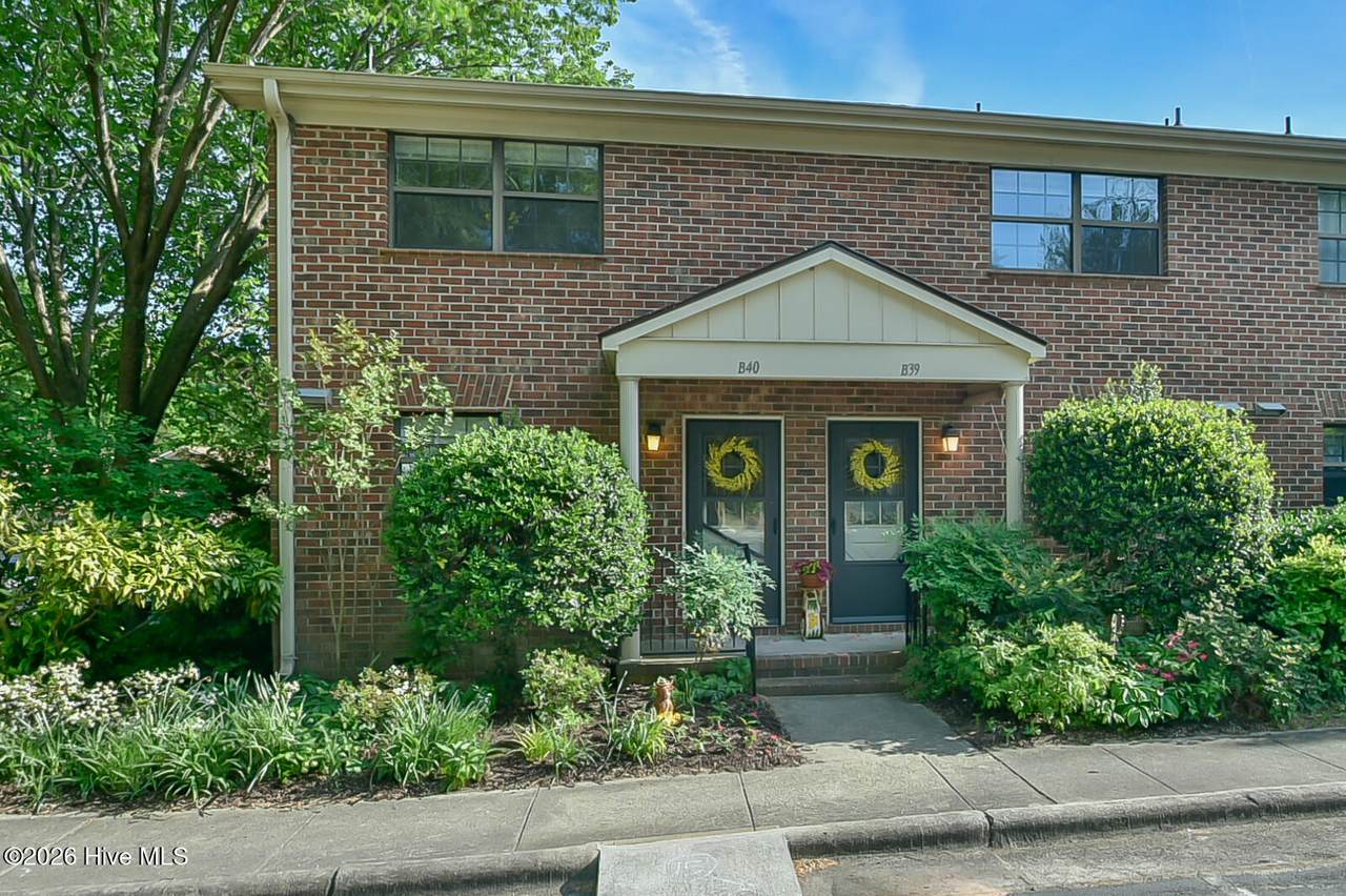 105 Fidelity Street - Photo 1