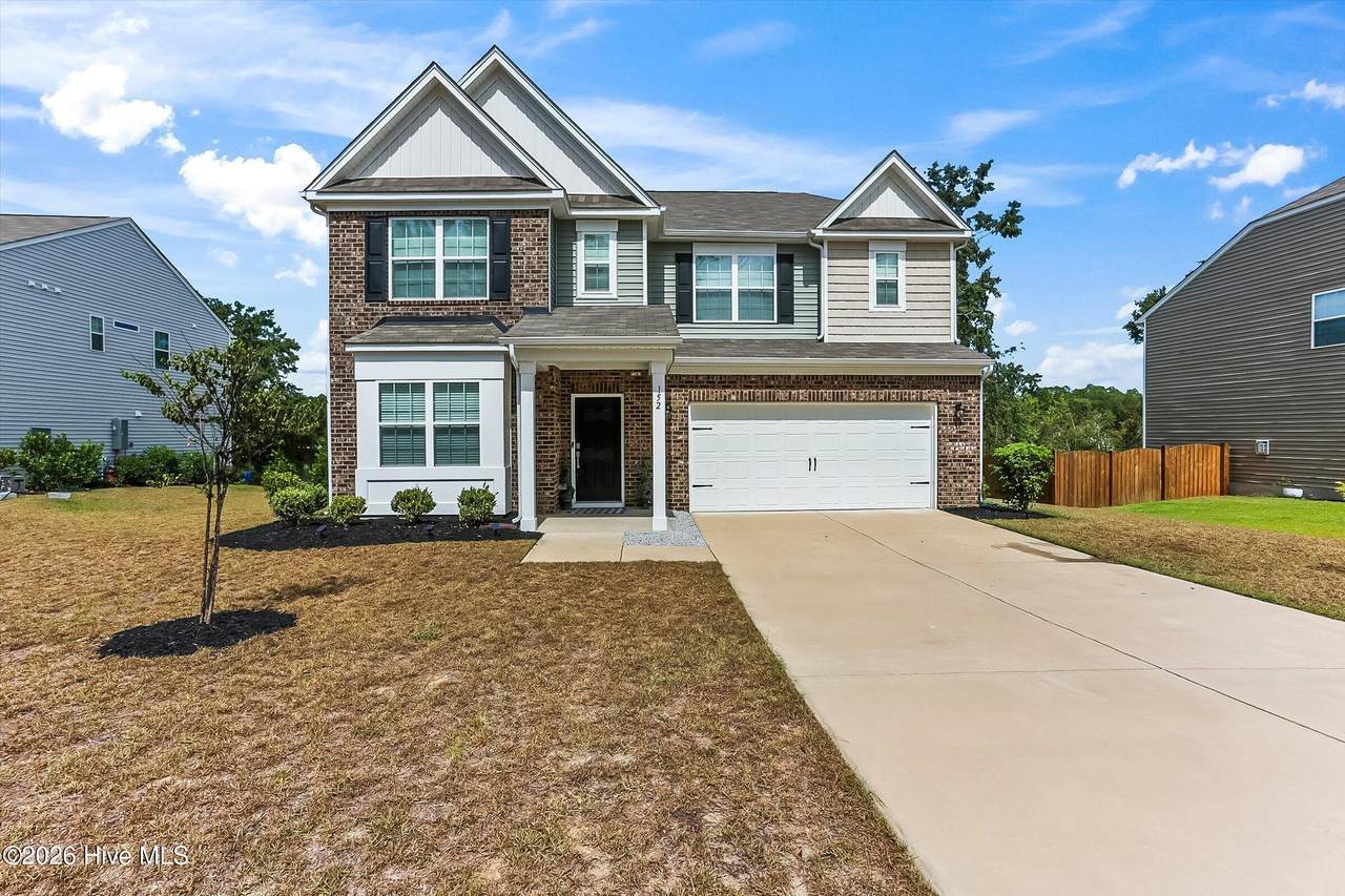 152 Southern Lake Court - Photo 1