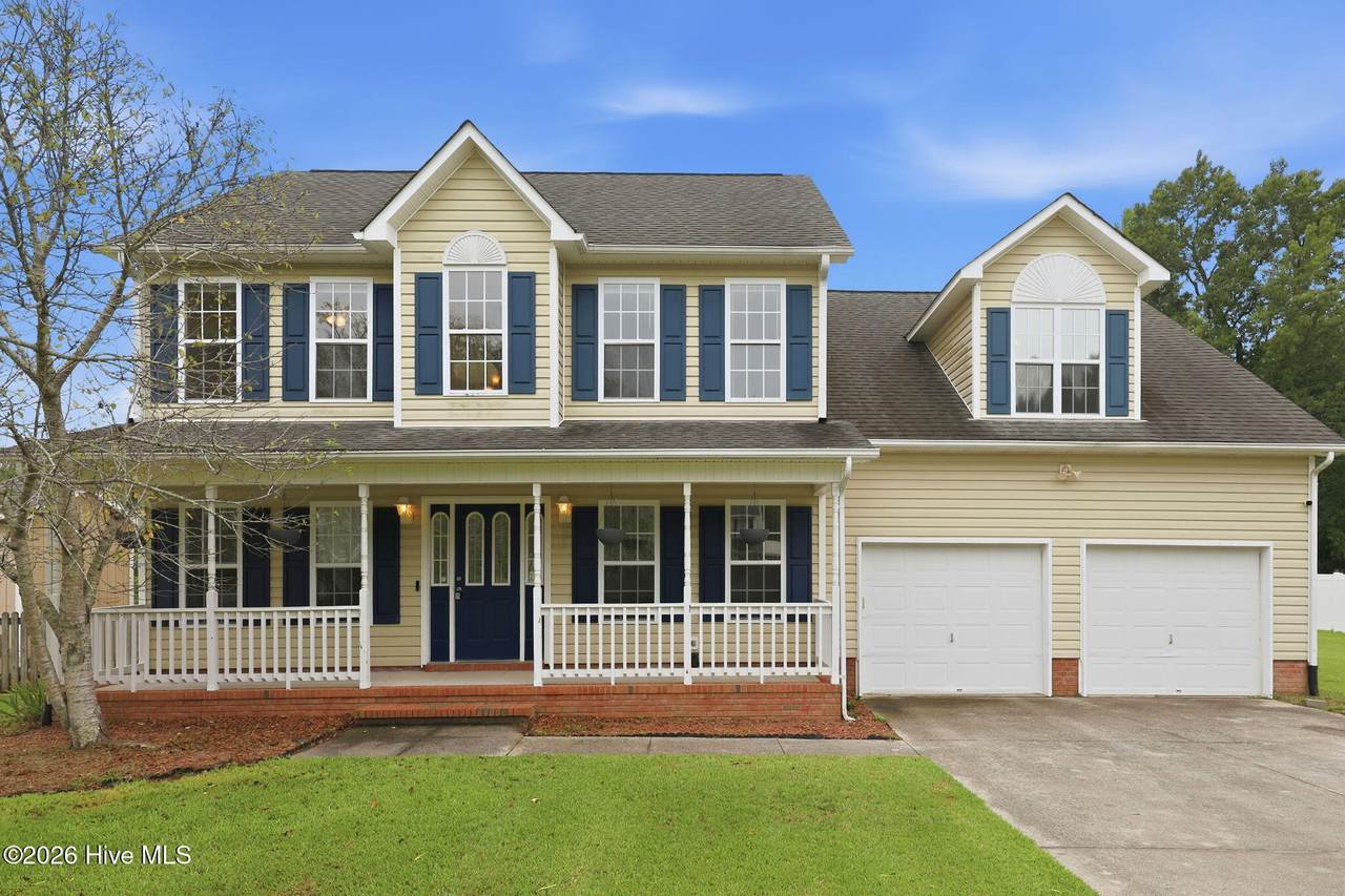 201 Bridlewood Drive - Photo 1