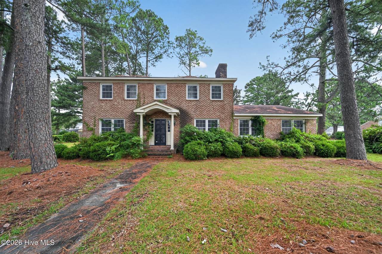 1201 Woodberry Road - Photo 1