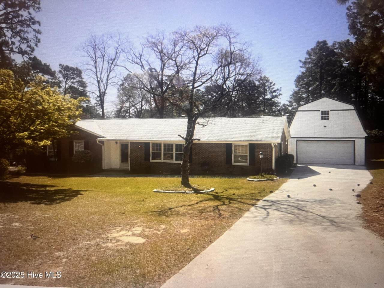 1171 Fort Bragg Road - Photo 1