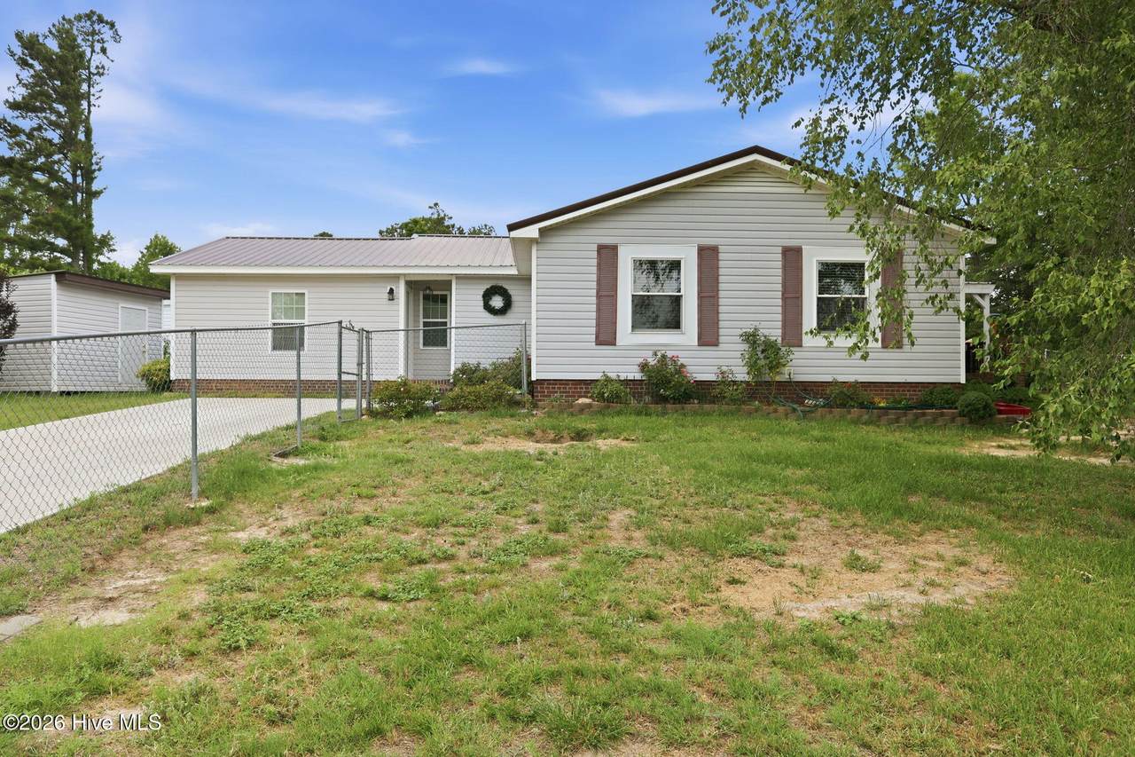 16 Crestview Place - Photo 1