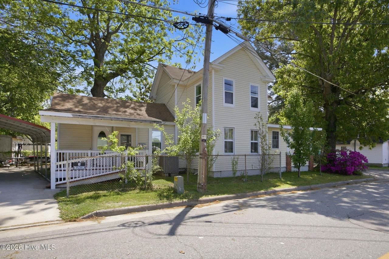 306 Bank Street - Photo 1