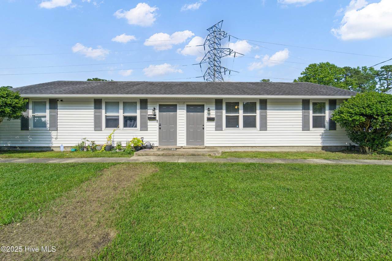 1216 Davis Street - Photo 1