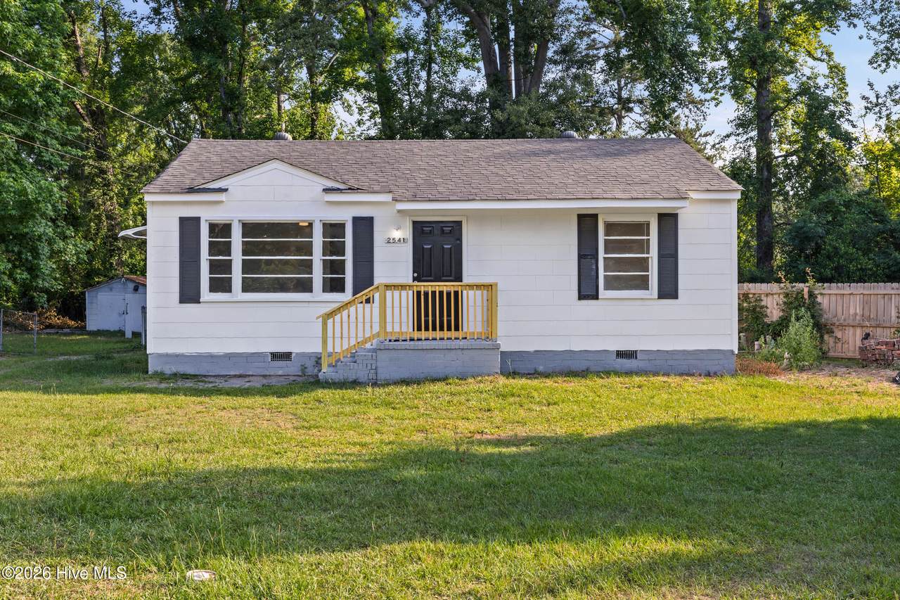2541 Rhodes Drive - Photo 1