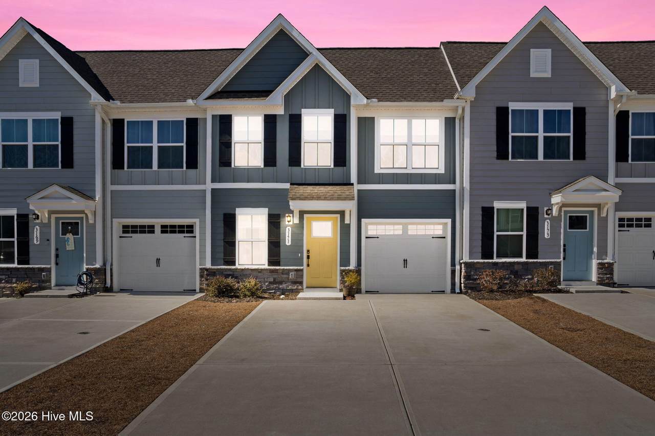 3171 Edgehill Drive - Photo 1