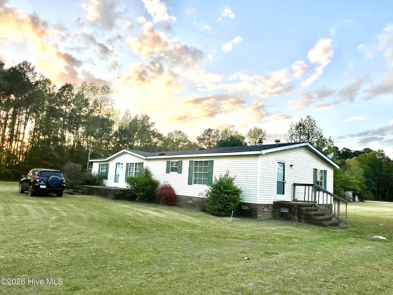 133 Pitts Road - Photo 1