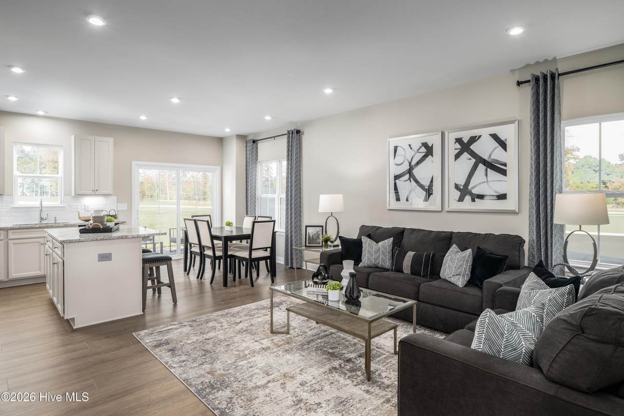 https://bt-photos.global.ssl.fastly.net/ncreg/1280_boomver_1_c85dc3efb2e4340e5d6cad85173b647c-2.jpg
