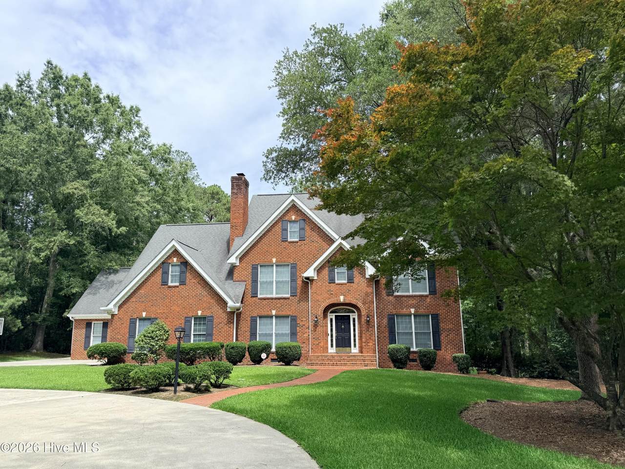 105 Falkirk Lane - Photo 1