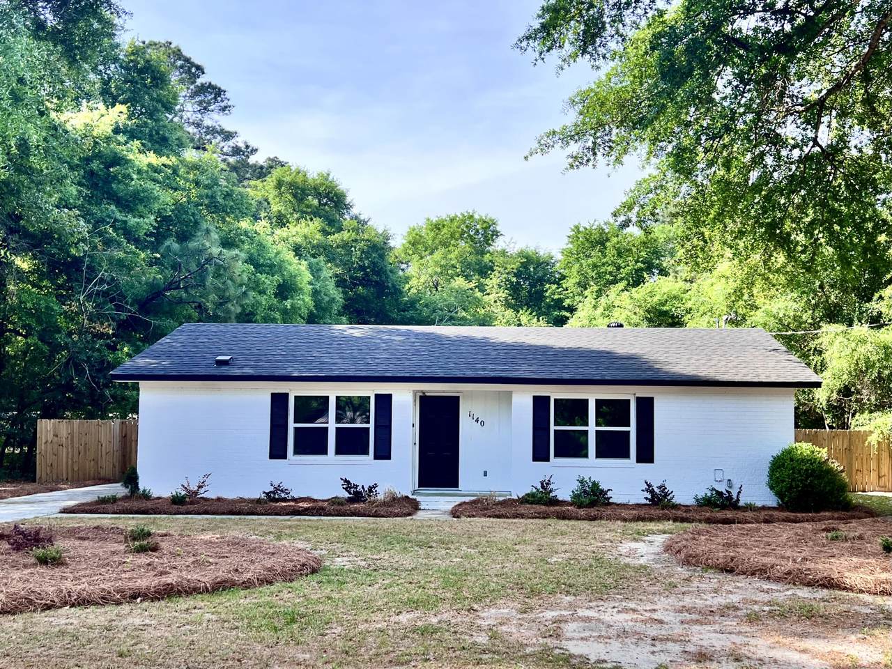 1140 Piney Grove - Photo 1