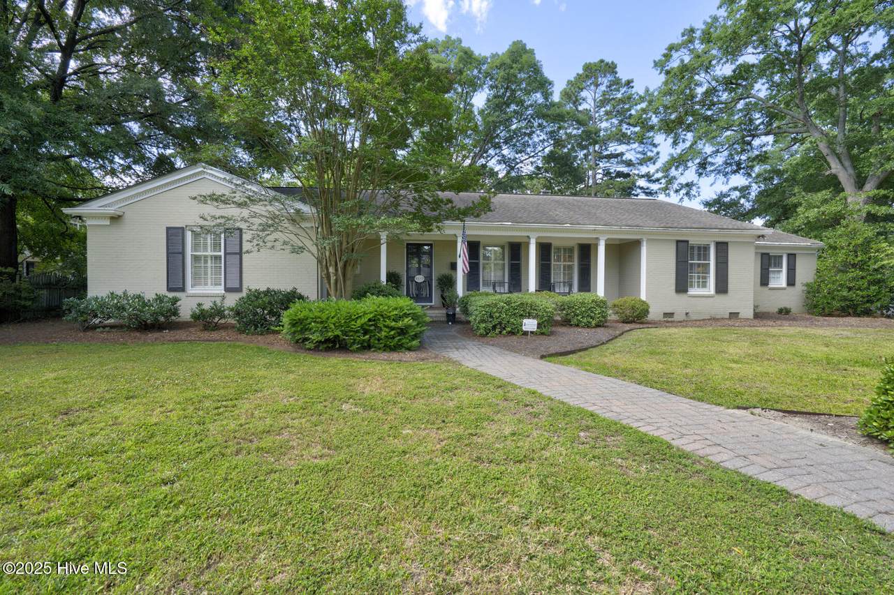 3617 Hawthorne Road - Photo 1