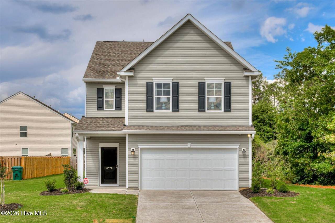 738 Tess Street - Photo 1