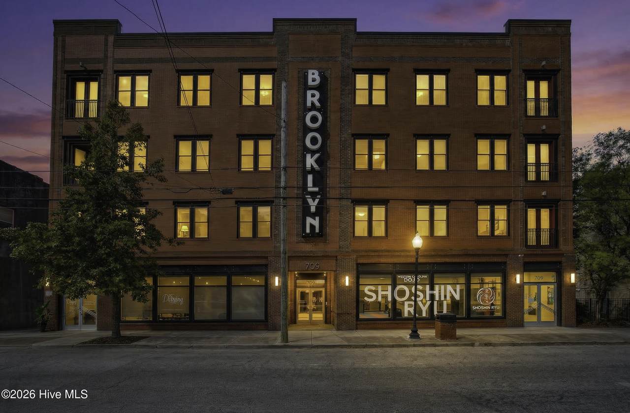 709 4th Street - Photo 1