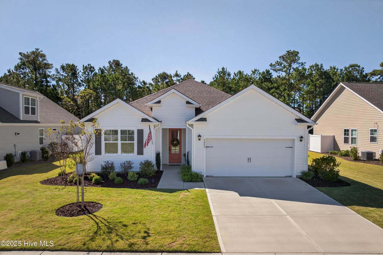 7952 Harrier Circle - Photo 1