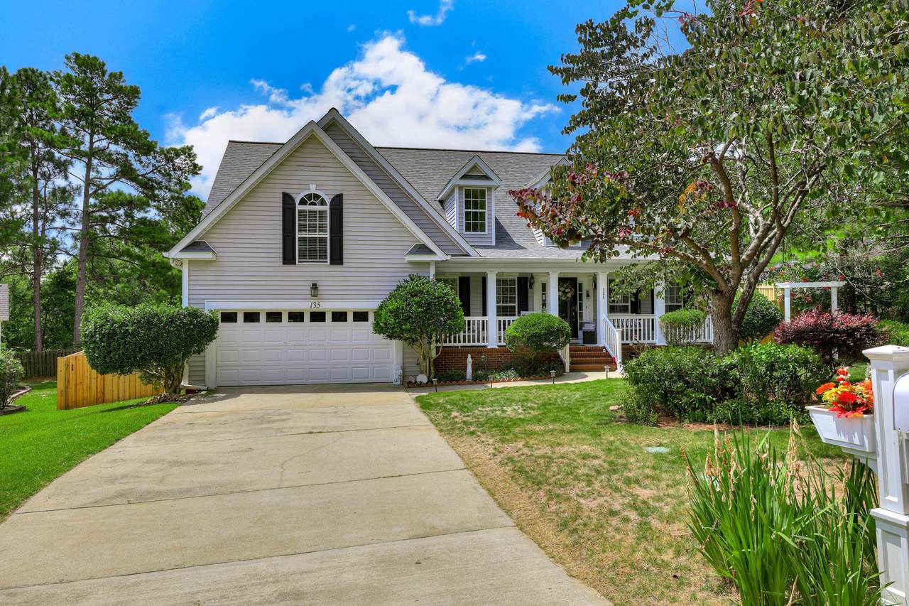 135 Elwood Drive - Photo 1