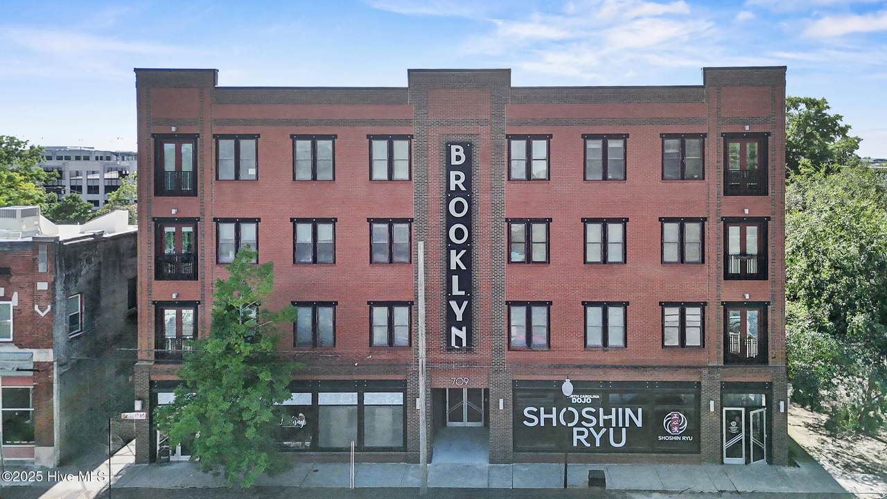 709 4th Street - Photo 1