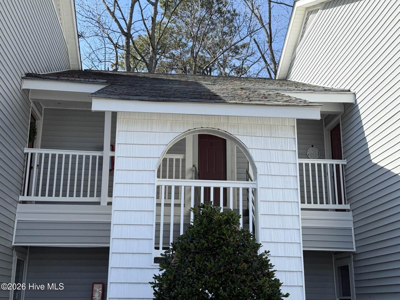 130 Victoria Court - Photo 1