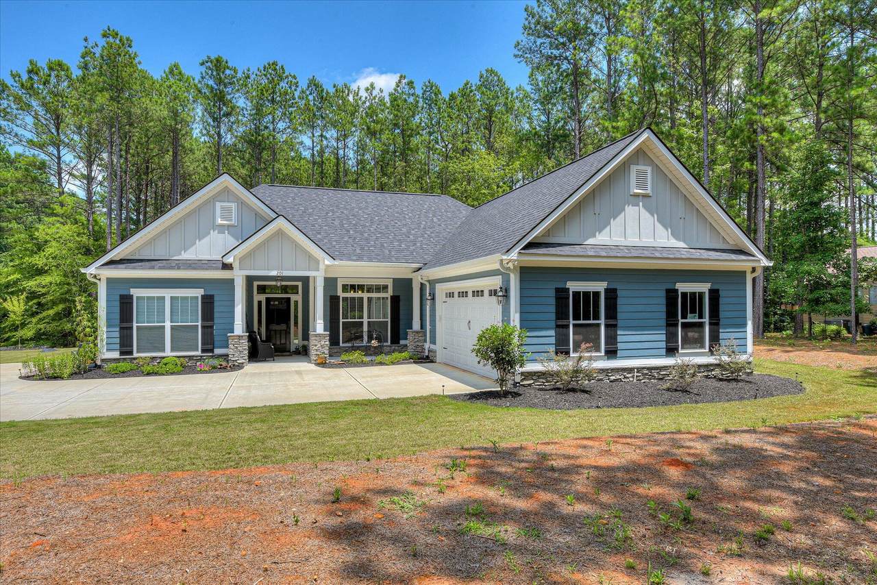 201 Sunflower Circle - Photo 1