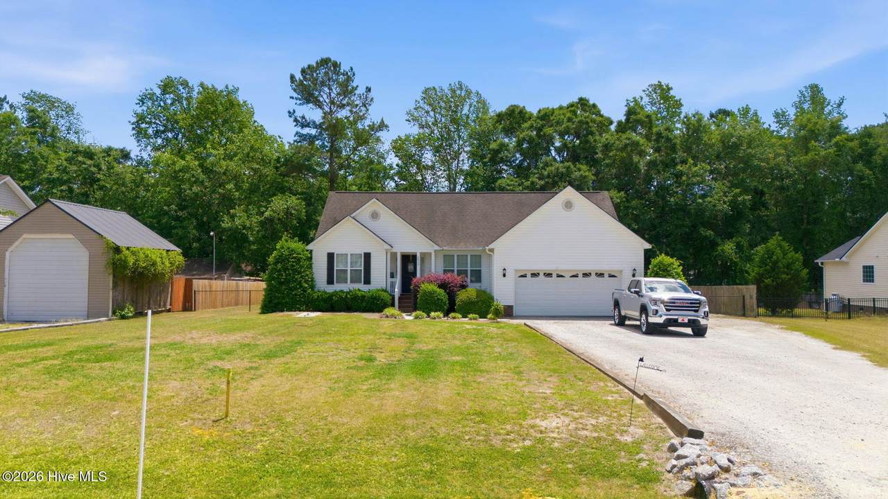 2472 Cardinal Avenue - Photo 1