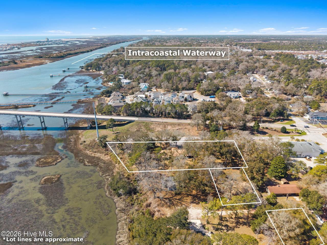 101 Causeway Drive - Photo 1