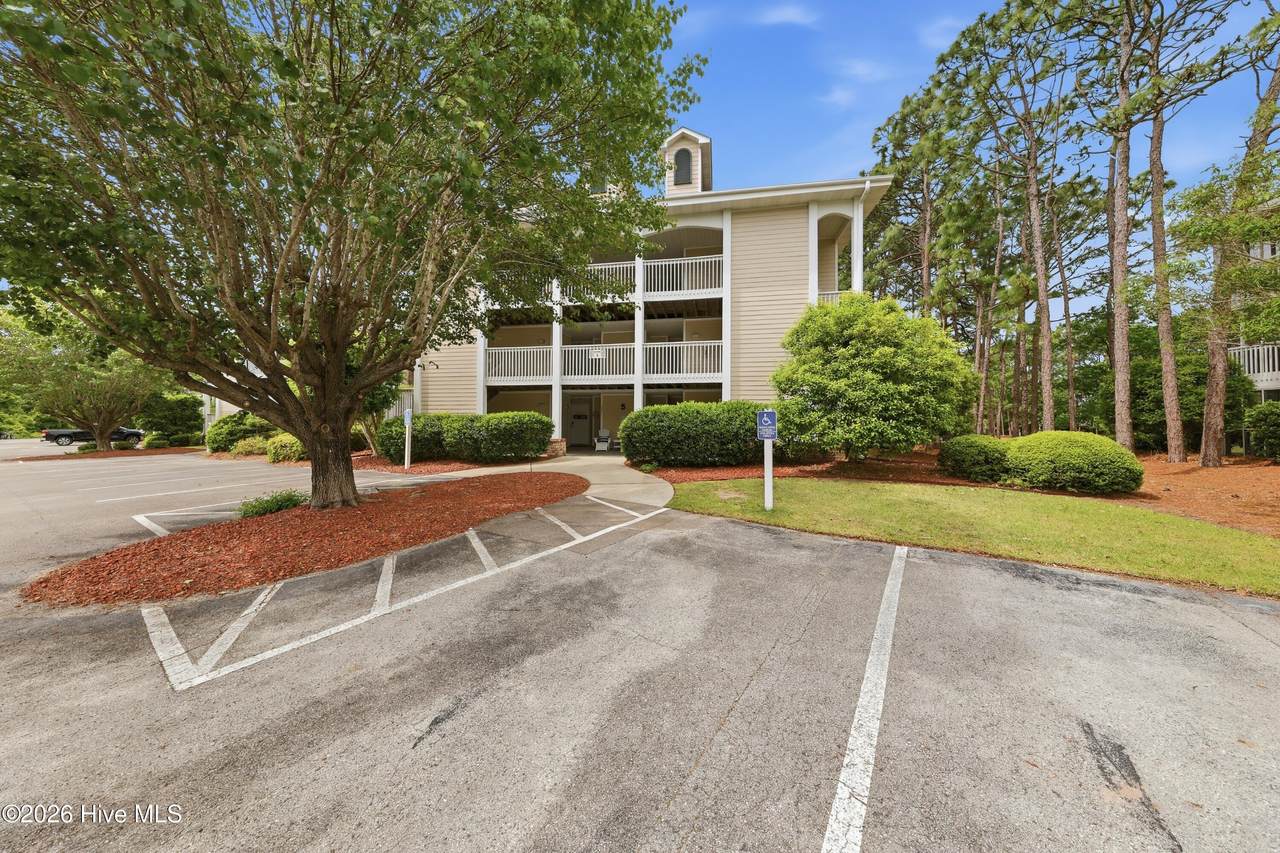 3350 Club Villas Drive - Photo 1