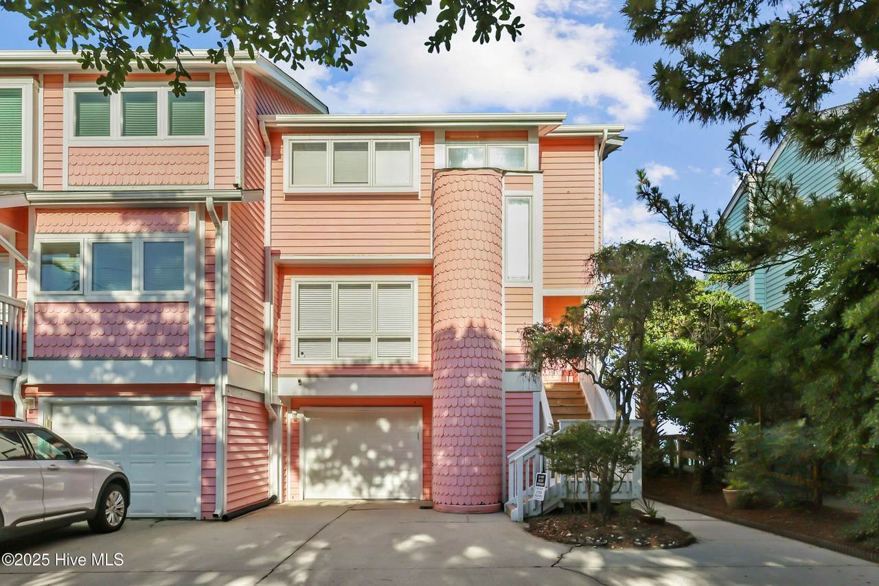 1904 Sand Dollar Court - Photo 1