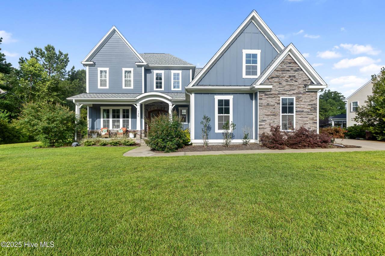 130 Iris Way - Photo 1