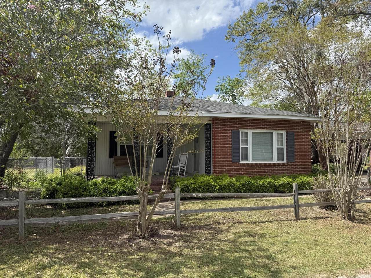 641 Masonic Street - Photo 1
