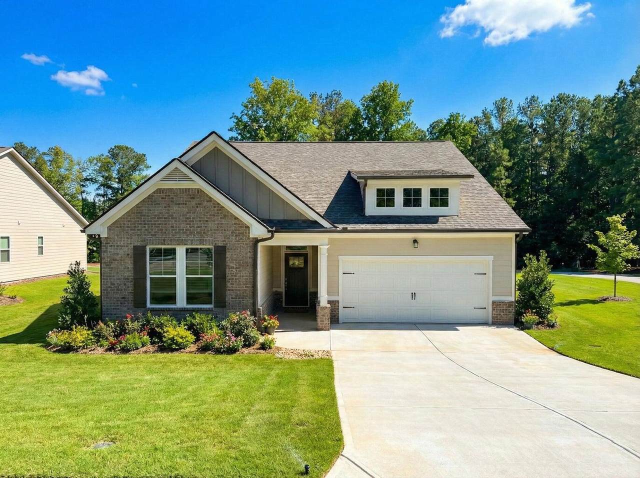 250 Fairway Drive - Photo 1