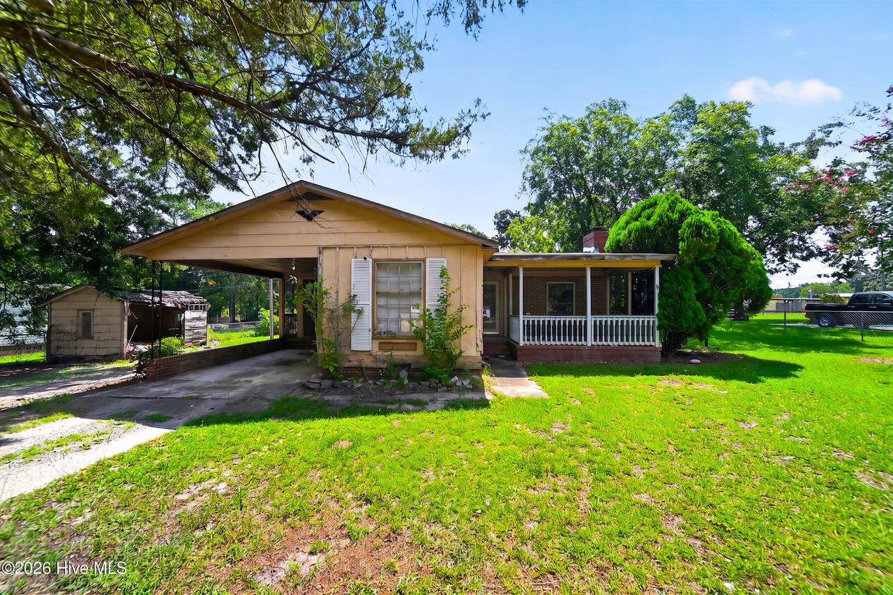 1109 Northern Boulevard - Photo 1