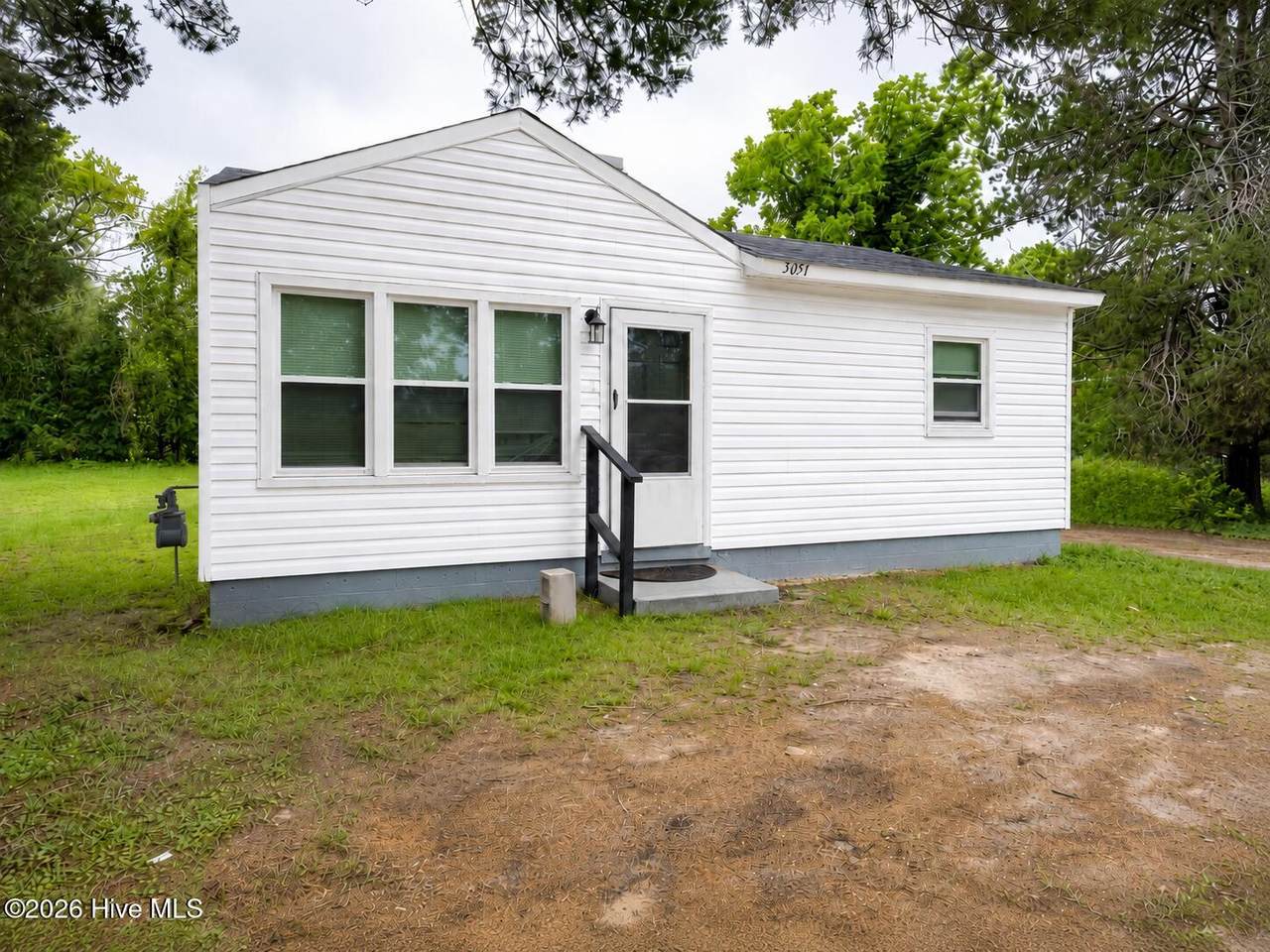 3051 Dent Street - Photo 1