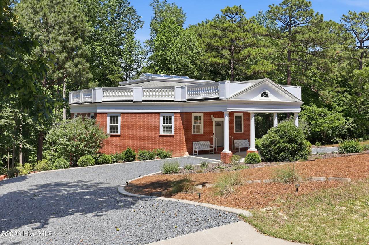 195 Canter Lane - Photo 1
